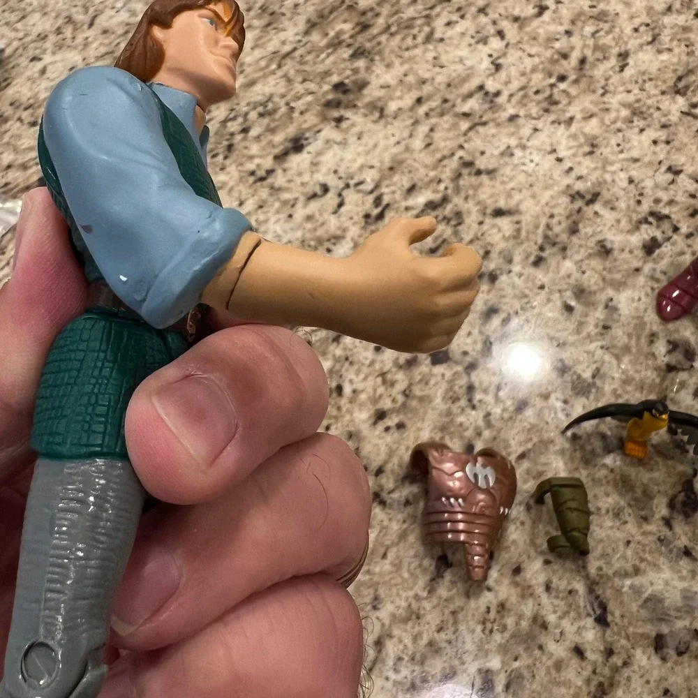 Vintage Quest for Camelot Garrett and Baron Ruber Action Figure Lot Accessories